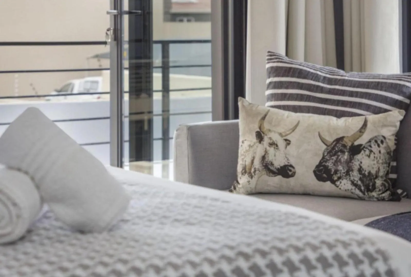 Manhattan On Coral Apartments Bloubergstrand