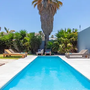 Gasthof Bloubergstrandlodge, Bloubergstrand