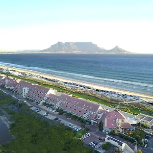 Hotel Dolphin Self Catering, Bloubergstrand