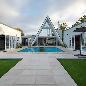 Gasthof Salt Boutique By Curiocity (adults Only), Bloubergstrand