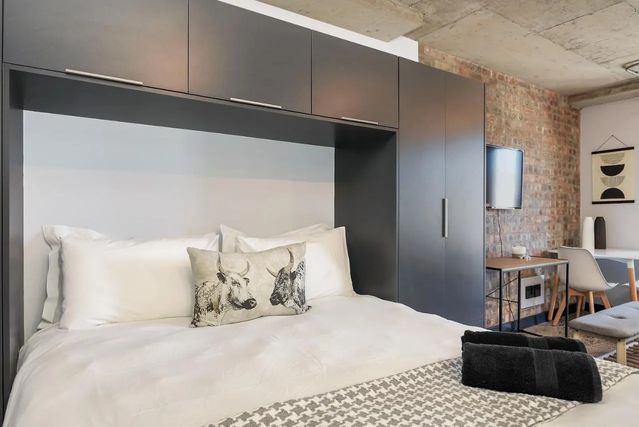 Manhattan On Coral Apartments Bloubergstrand